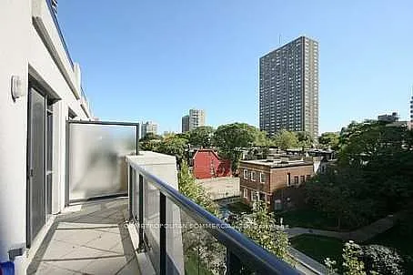 23 Carlton St #316 — Photo 10