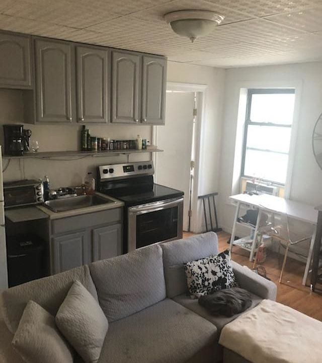 2nd image of 343 E 6th St #4