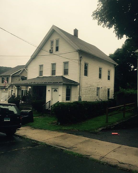 18 Beebe St, Naugatuck, CT 06770 Zillow