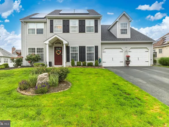 143 Sunset Dr, Mount Royal, NJ 08061