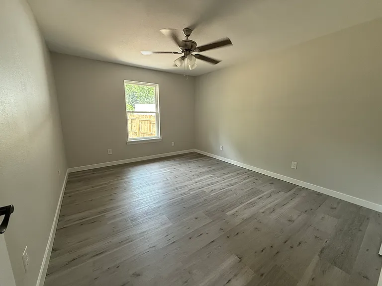 2894 Alice St — Photo 11