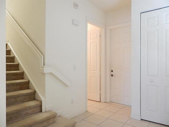 5th image of 809 Marina Del Ray Ln Unit 3