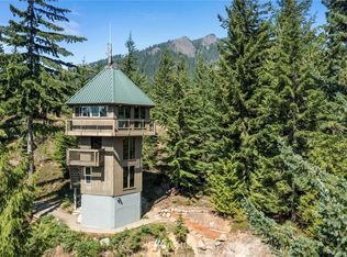 861 Via Kachess Rd, Easton, WA 98925