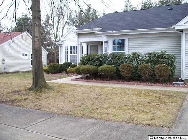 1st image of 1169 Thornbury Lane #A