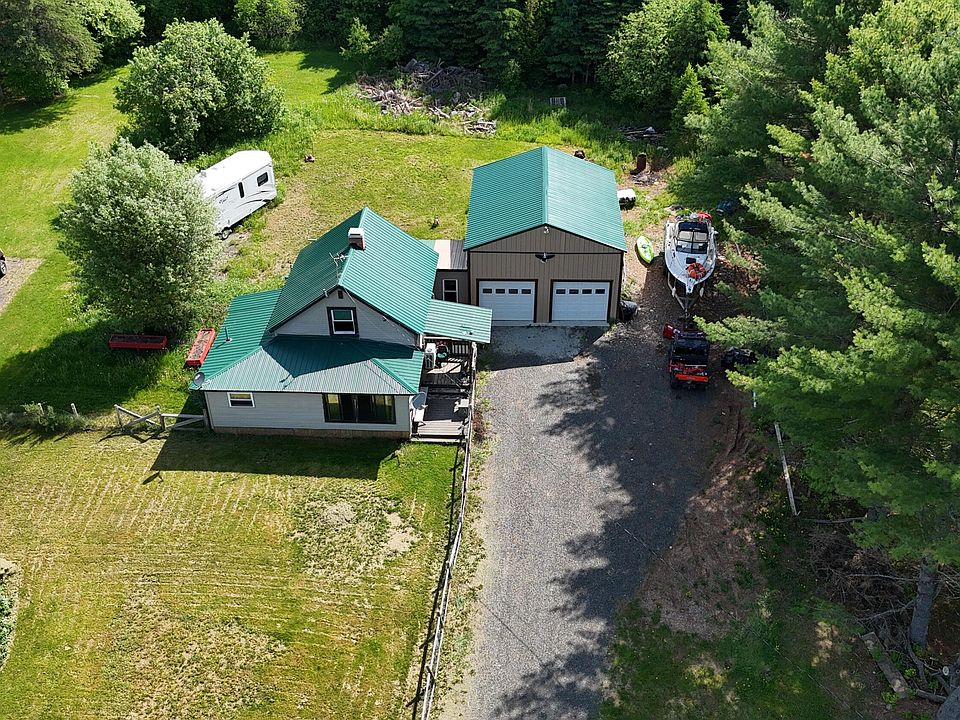 1st image of 8 Black Water Road