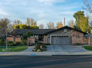 225 Merlin Way, Modesto, CA 95350