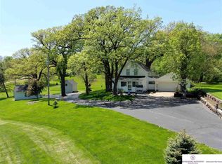 4815 Meyer St, Omaha, NE 68152