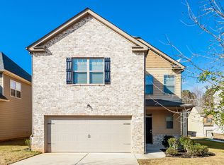 1079 Lear Dr, Locust Grove, GA 30248