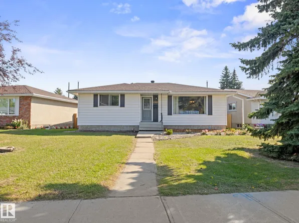 9311 169th St NW, Edmonton, AB T5R 2X4