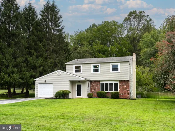713 Cynthia Ln, West Chester, PA 19380