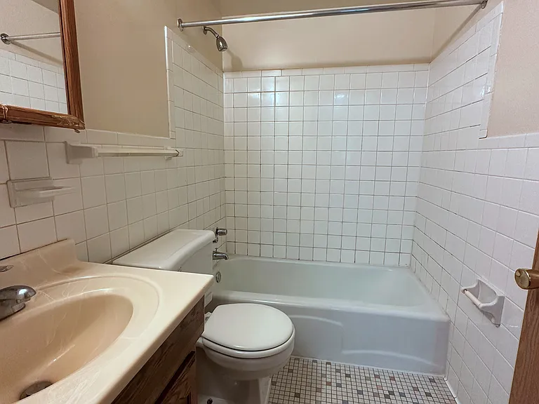 Davern Park Apartments — Photo 28