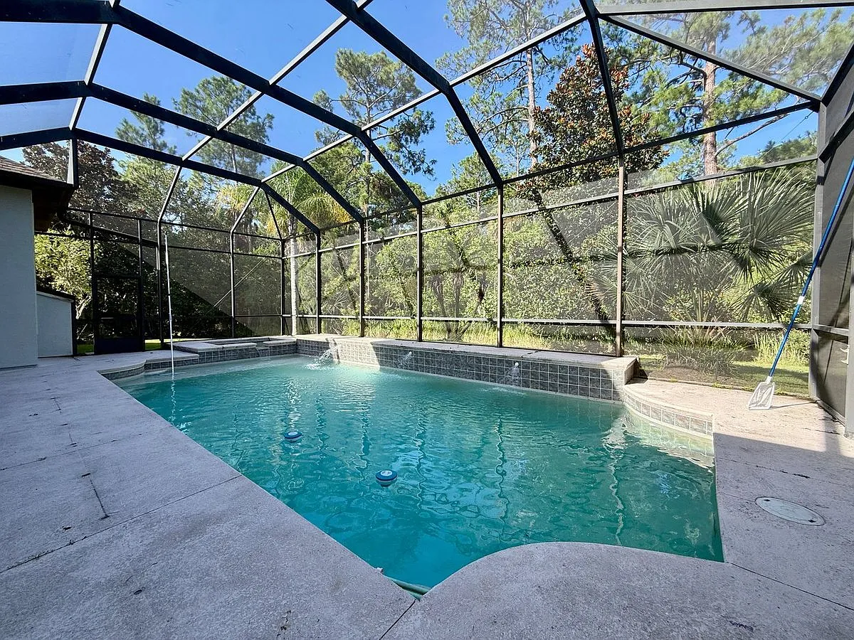 971 Stone Lake Dr — Photo 3