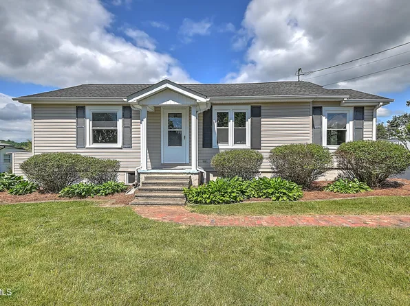 409 Shelby Ln, Bristol, TN 37620