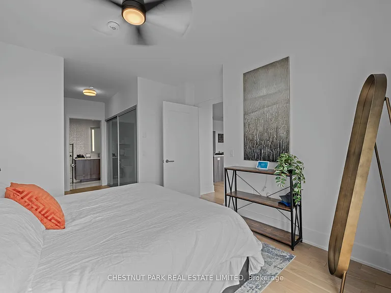 585 Bloor St E #4419 — Photo 14