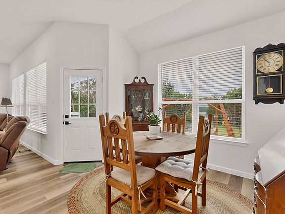 3rd image of 4605 Eagle Nest Ct