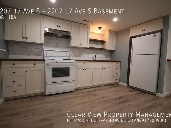 4th image of 2207 17th Ave S #17