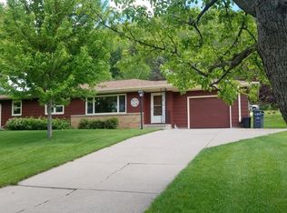 3311 Elm Dr, La Crosse, WI 54601