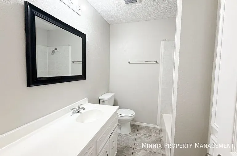 7303 Avenue X #103 — Photo 16