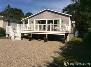 76 Aspen Rd, South Kingstown, RI 02879