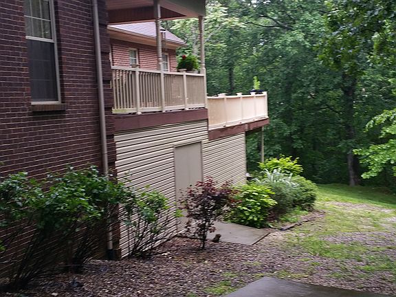4th image of 150 Deer Park Dr