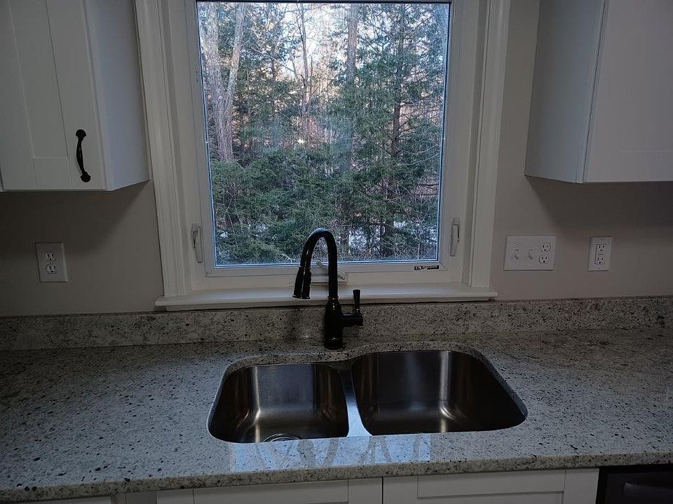 22 Powder Mill Drive UNIT 22, Kennebunk, ME 04043 Zillow