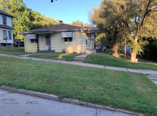 2429 S 18th St, Saint Joseph, MO 64503