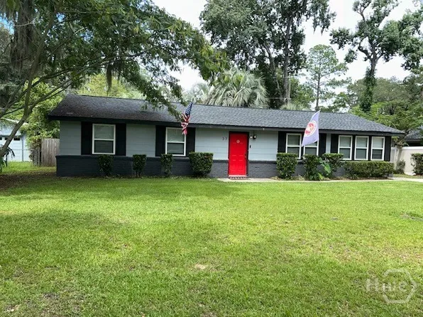 37 Silverstone Circle, Savannah, GA 31406