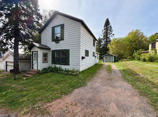 310 Excelsior St, Ishpeming, MI 49849