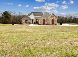967 Mullican Rd, Florence, MS 39073