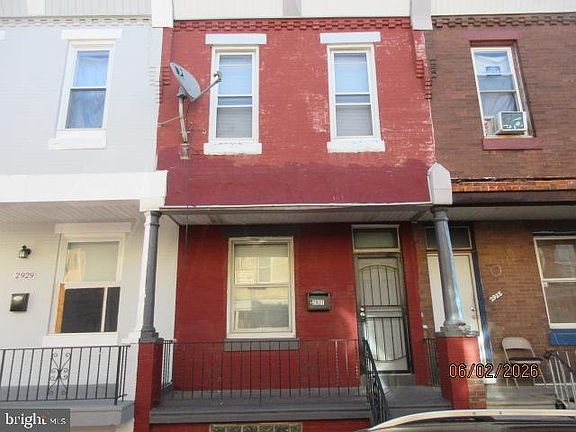 2nd image of 2927 N Stillman St