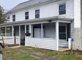 58 N Broad St, Luray, VA 22835