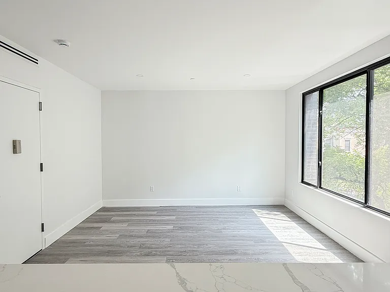509 W 167th St #D — Photo 2