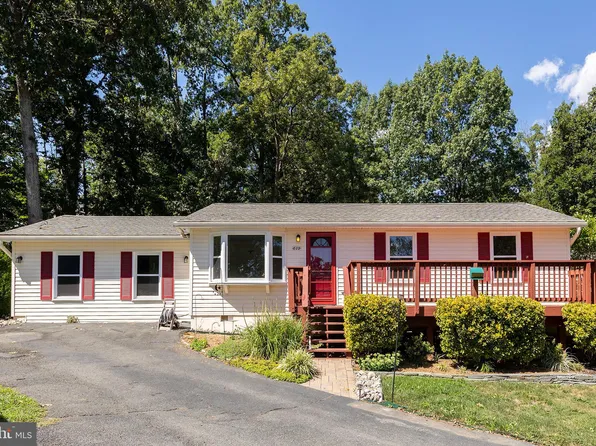 609 Rockbridge Dr SE, Leesburg, VA 20175