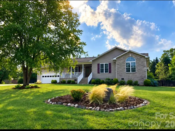 267 Carrington Ln, Salisbury, NC 28146
