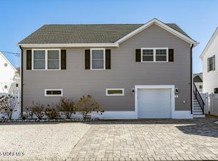 11 Rona Lane Bch, Haven West, NJ 08050