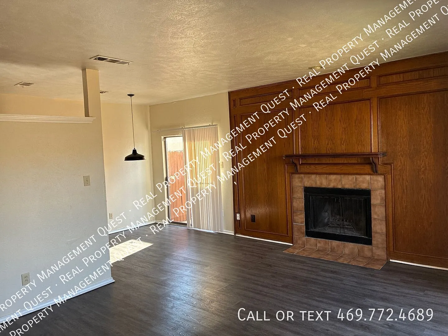 Duncanville townhome ready for move in. - Deposit Assistance is available — Photo 4
