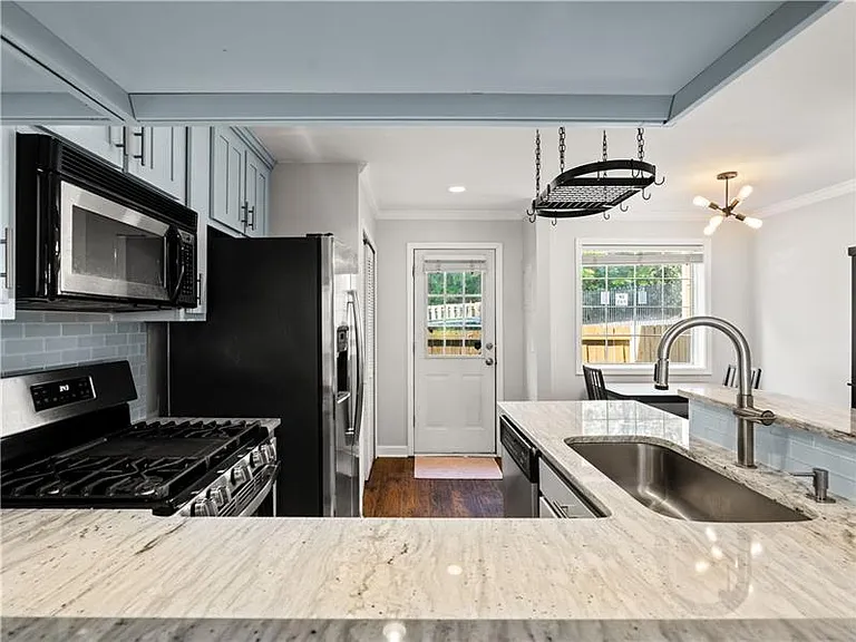 2232 Dunseath Ave NW #404 — Photo 8