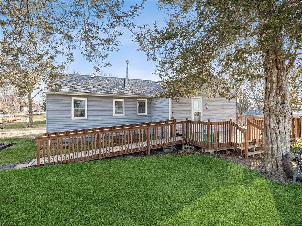 285 Border St, Martensdale, IA 50160 Zillow