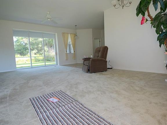 3rd image of 2266 Homestead Cir
