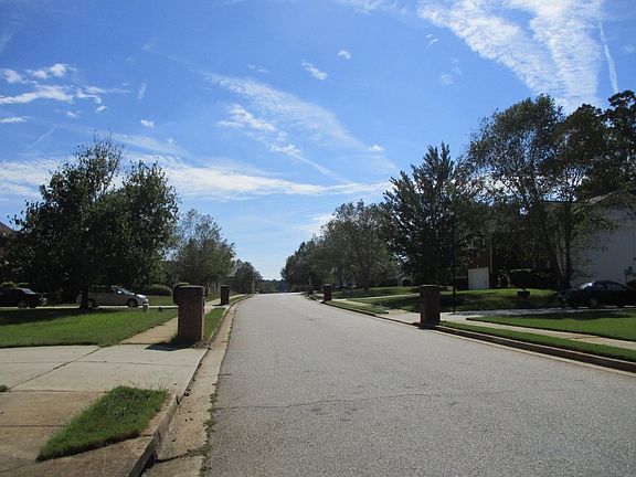 5th image of 1166 Folkstone Dr