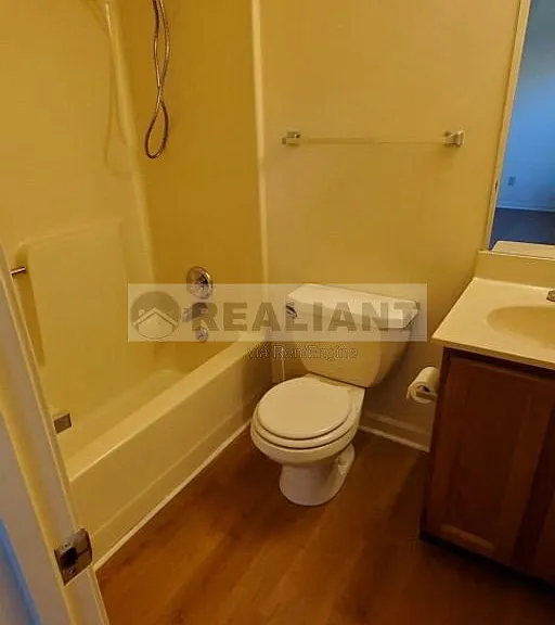 1412 Ritchie Ct — Photo 3