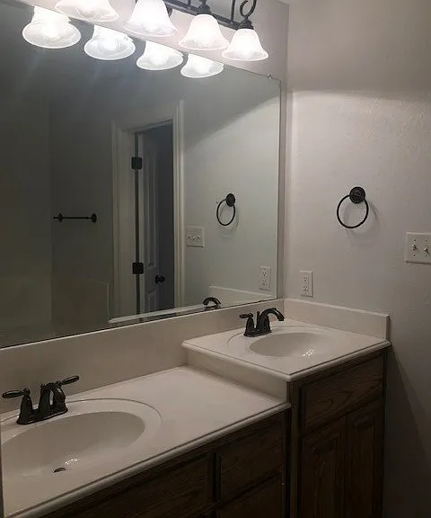 3905 Tournay Ln — Photo 16