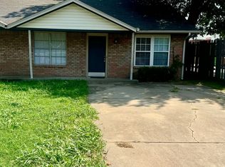 423 S Elm Ct, Broken Arrow, OK 74012