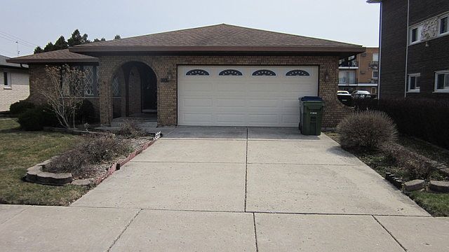 1st image of 4705 W 106th Pl