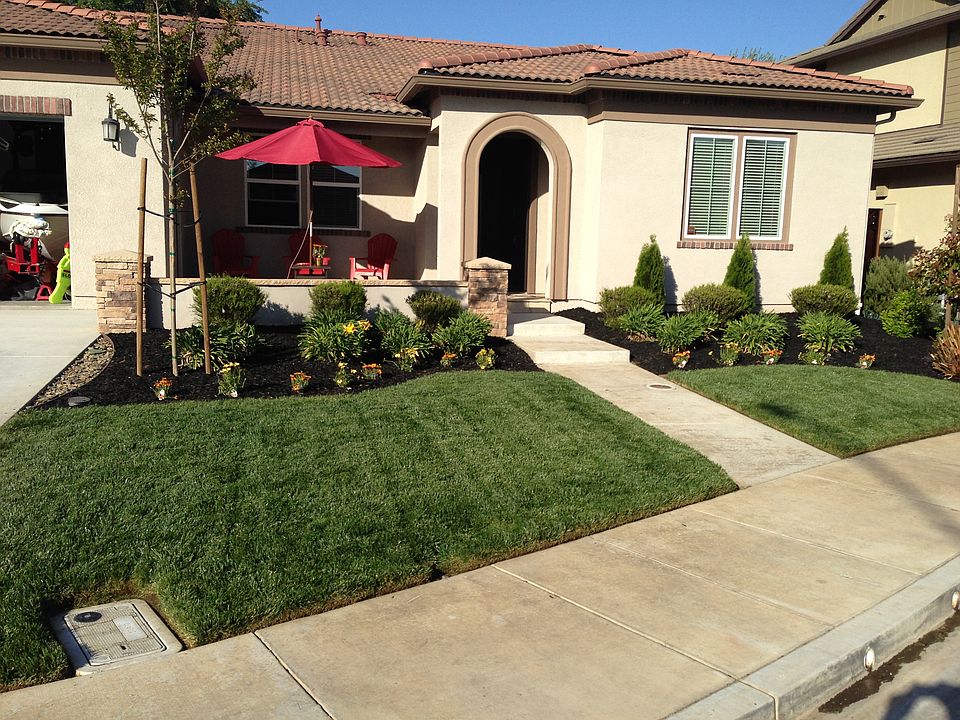 1st image of 330 Bel Air Way