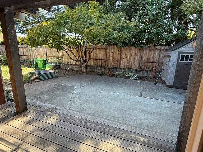 3743 Newark Dr — Photo 24