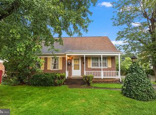 4530 Kingston Rd, Woodbridge, VA 22193