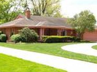 387 Fairway Dr NE, Warren, OH