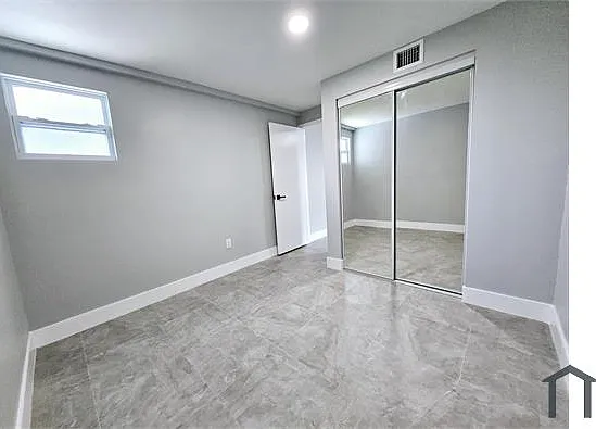 2865 NE 13th Ave — Photo 21