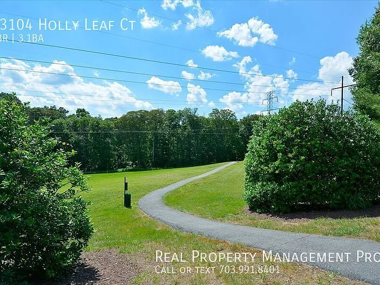 13104 Holly Leaf Ct — Photo 22